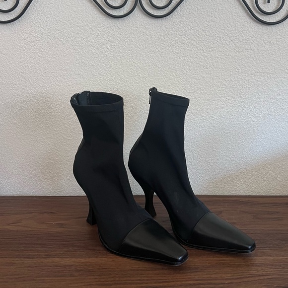 TONY BIANCO KHAN BOOTIE IN BLACKK - Picture 9 of 9